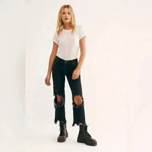 Free People Maggie‎ Mid Rise Distressed Wide Leg Jeans